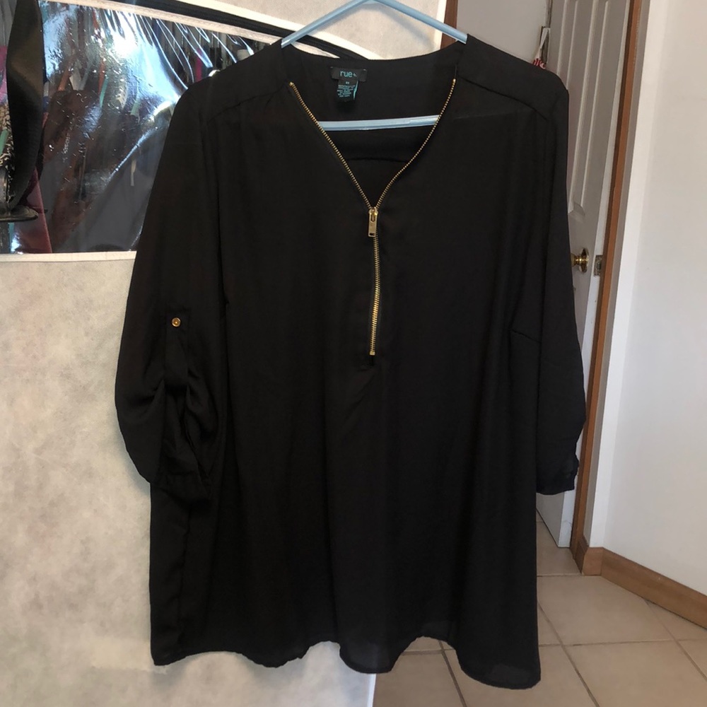Rue 21 2x black zip up top